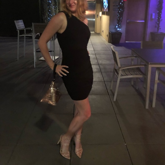 Goddess LBD - Picture 2 of 5
